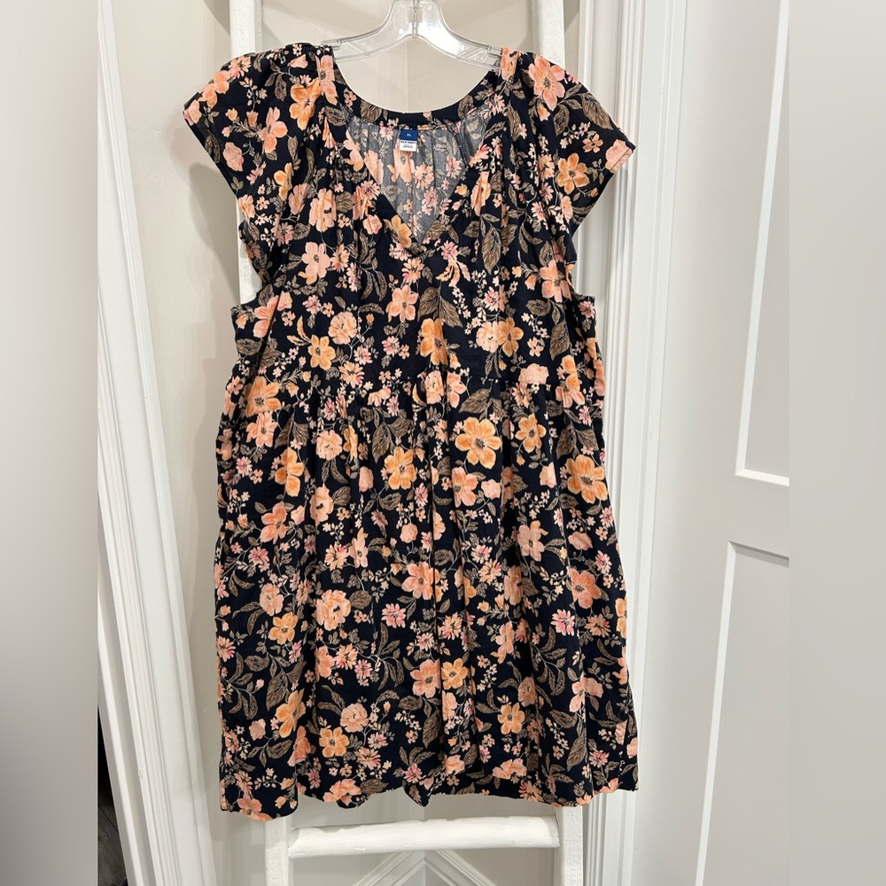Short floral dress with pockets from Old Navy